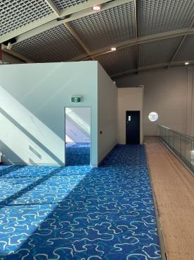 T17.2 Entrance Door