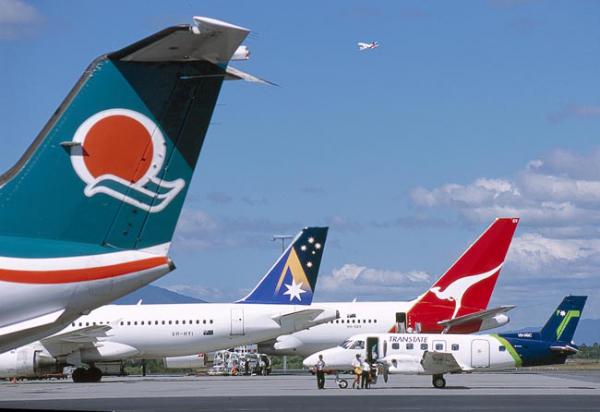 Cairns Airport pioneers of aviation